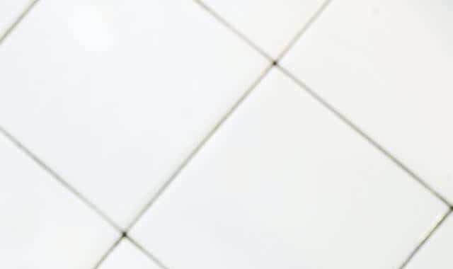 What Is The Best Cleaning Solution For Ceramic Tile Floors